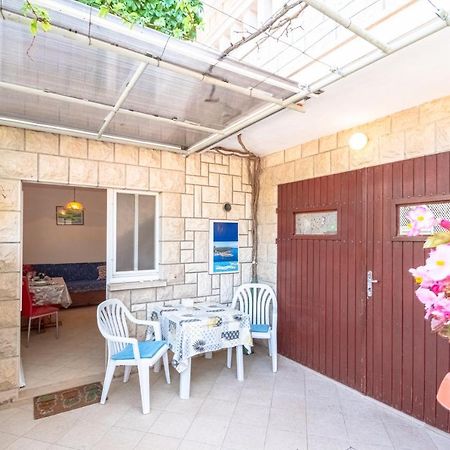 Apartment Ruzica Zrnovo Bagian luar foto